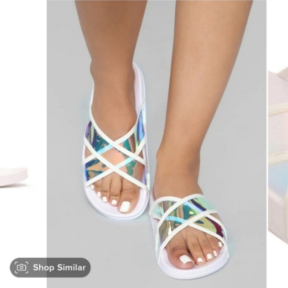 💋5/20 Fashion nova holographic sandal size 10 - Picture 1 of 3